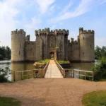Castelo de Bodiam: Sentinela Medieval na Inglaterra